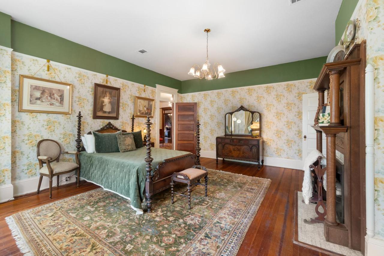 Ross Mansion Bed & Breakfast Hattiesburg Eksteriør bilde
